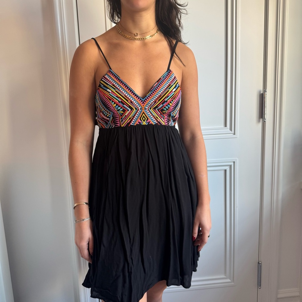 PilyQ Geometric Black Mini Dress V Neck XS S